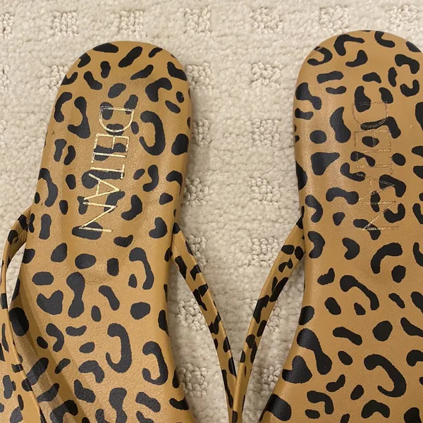 🔴Deltan leopard print sandals Size 9.5 - Image 2