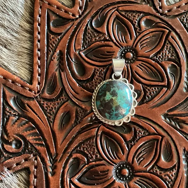 Turquoise and 925 Sterling Silver Pendant Necklace - Image 2