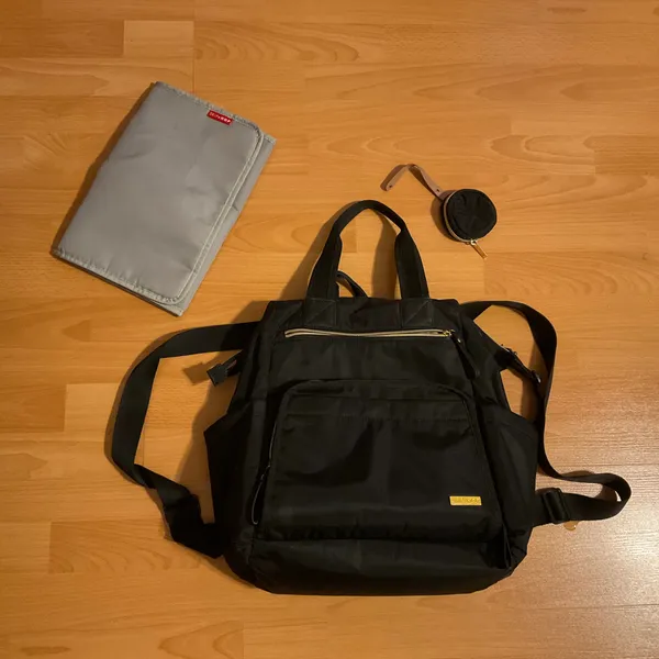 Skip Hop Mainframe Wide Open Diaper Backpack Black - Image 3