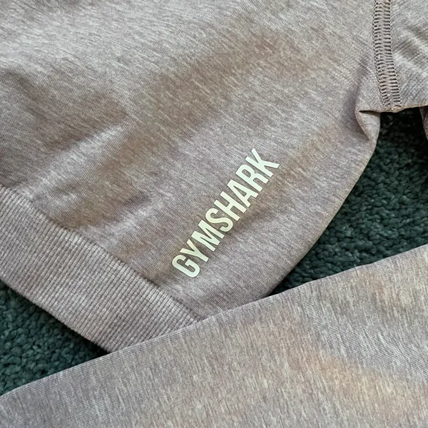 Gymshark Pink Heathered Adapt Marl Seamless Long Sleeve Fitted Crop Top Size Medium - Image 5