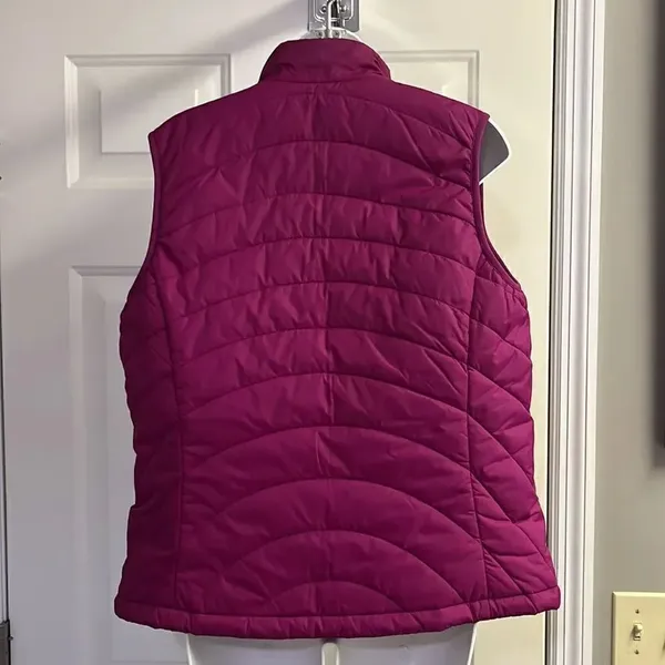 Land’s End Women’s Fuchsia Black Sleeveless Full Zip Puffer Nylon Vest-Small 6-8 - Image 10