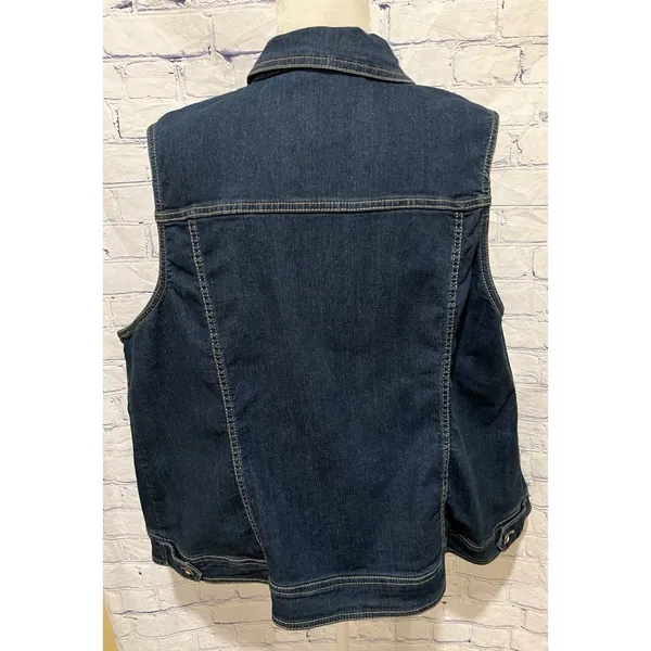 Woman's Avenue Denim Dark Navy Blue Vest Stretch Denim Vest Size 26/28 - Image 4