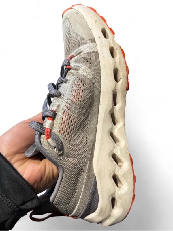 On Running Gray Trainer with Orange Accent Size 6 - Image 4