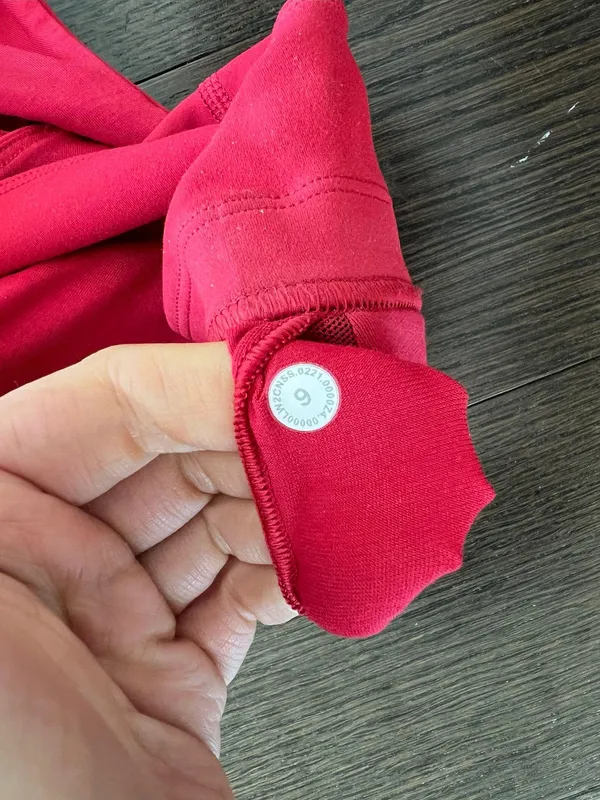 Lululemon red wunder train longline bra - Image 5