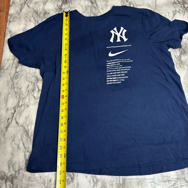 Nike New York Yankees The Captain T shirt navy blue size large - Image 4