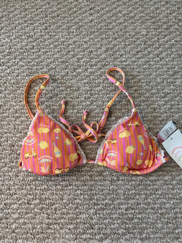 NWT Dippin’ Daisy’s Lemon Vespa Print Bikini Set - Image 4