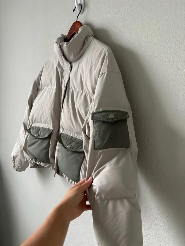 Cream & Green Puffer Jacket Gray Size M - Image 4