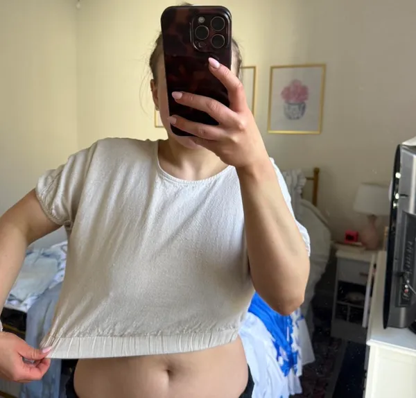 Vestique Linen Crop Top - Image 2