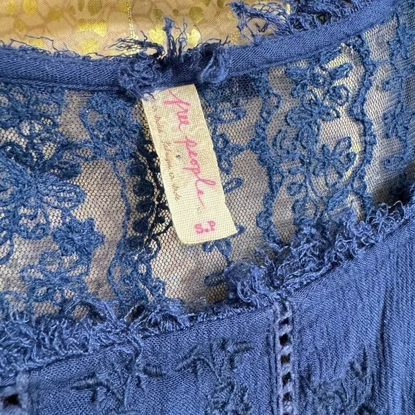 Free People Navy Blue Tiered Distressed Boho Lace Embroidered Dress Small - Image 4
