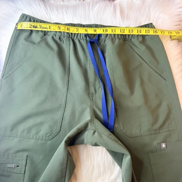 Figs Women's Technical Collection Scrub Pants Size M/T - Image 11