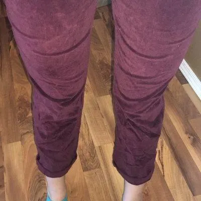 Maroon corduroy mom jeans - Image 7