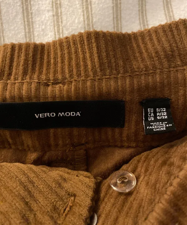 VERO MODA Brown Corduroy Pants - Image 3