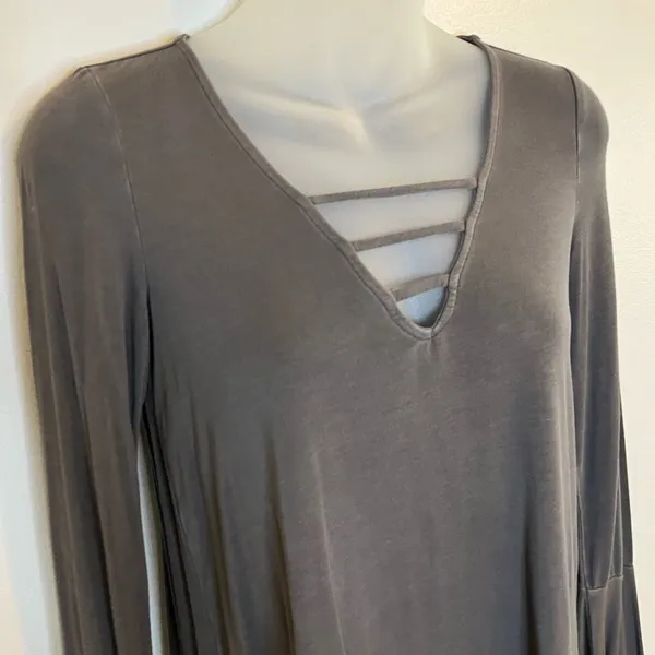 American Eagle Soft & Sexy Gray Long Sleeve Tee Size XS - Image 2