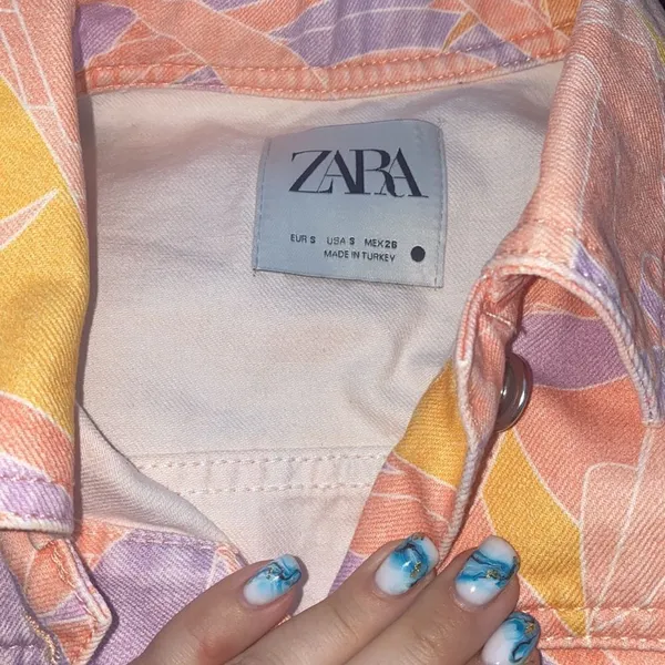✨ ZARA PRINTED DENIM DRESS✨ - Image 10