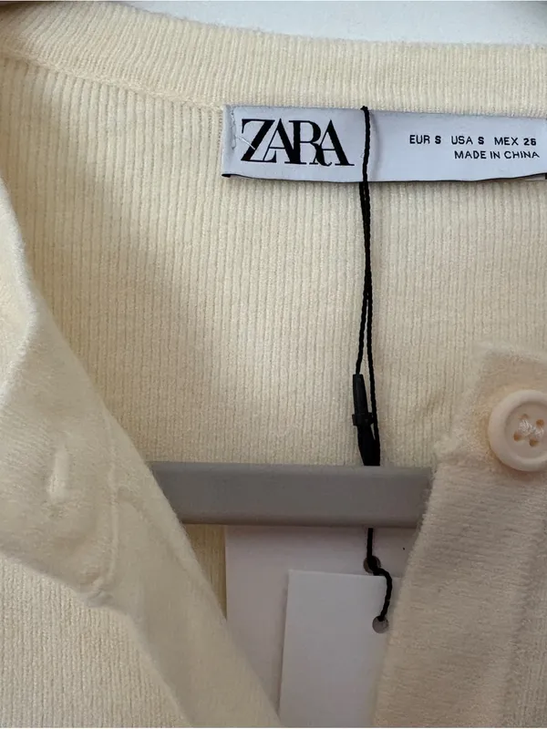 Zara Lightweight Cream Button-Up Cardigan - Image 2