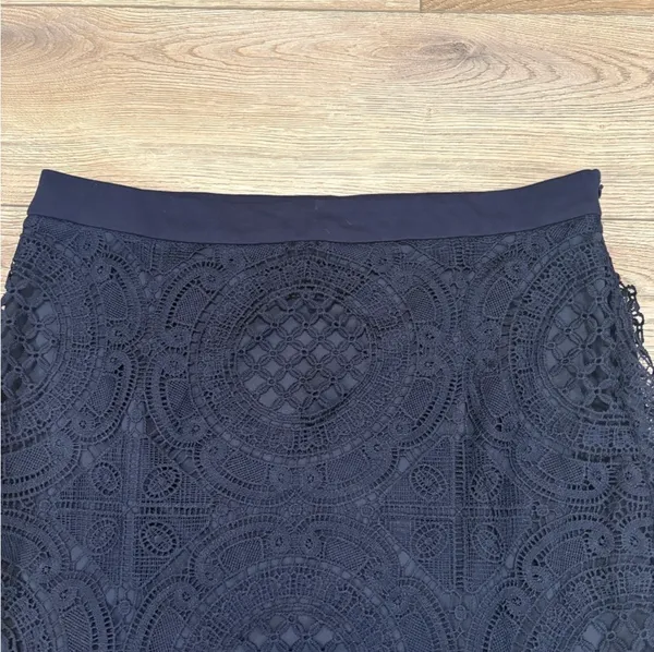Faith & Zoe Navy Blue Midi Lace Skirt - Image 4