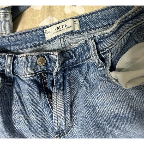 Hollister low rise jeans - Image 2