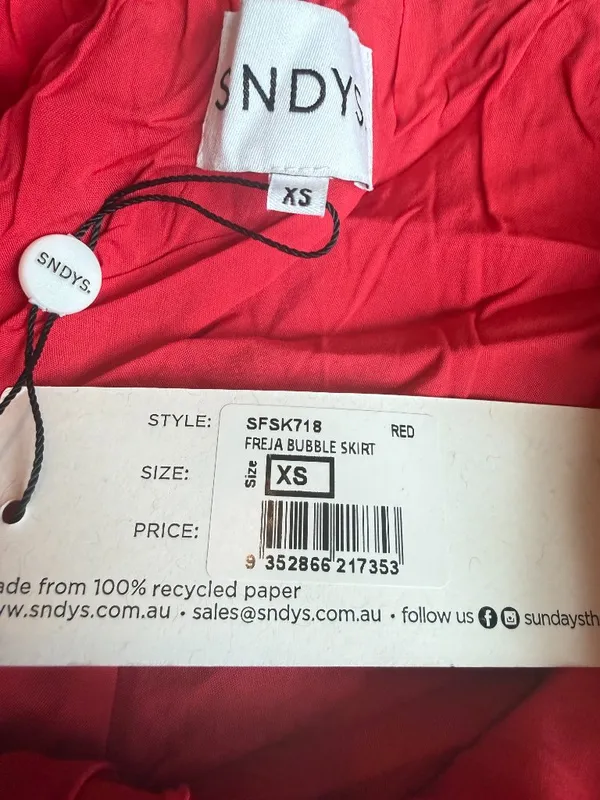 SNDYS Revolve Freja Bubble Skirt Bright Red Mini Length Size XS Women's NWT - Image 12