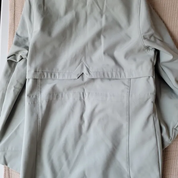 Women's Ski & Snow Jacket Light Gray Sz S Windbreaker gorpcore travel cabin camp - Image 3