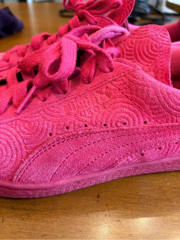 Puma Women's Suede Classic Sneaker Rose Red Fuchsia Pink Size 9 - Image 5