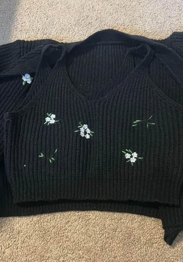 Black Floral Knit Sweater Set - Image 2
