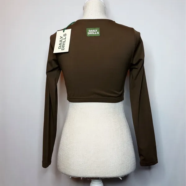 NWT Daily Drills Go! Cropped Long Sleeve - Image 5