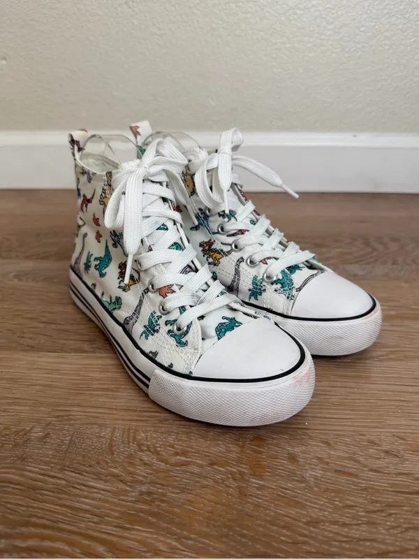Hot Topic Dinosaur Print Hi-Top Women’s Sneakers, Size 5 - Image 3