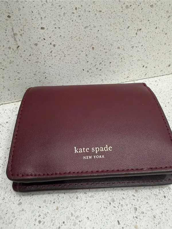 Kate Spade New York Nadine Bifold Wallet Merlot Maroon Leather Classic EUC - Image 4