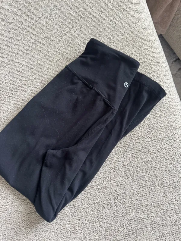 Lululemon Black High-Rise Cropped Wide-Leg Pant - Image 4