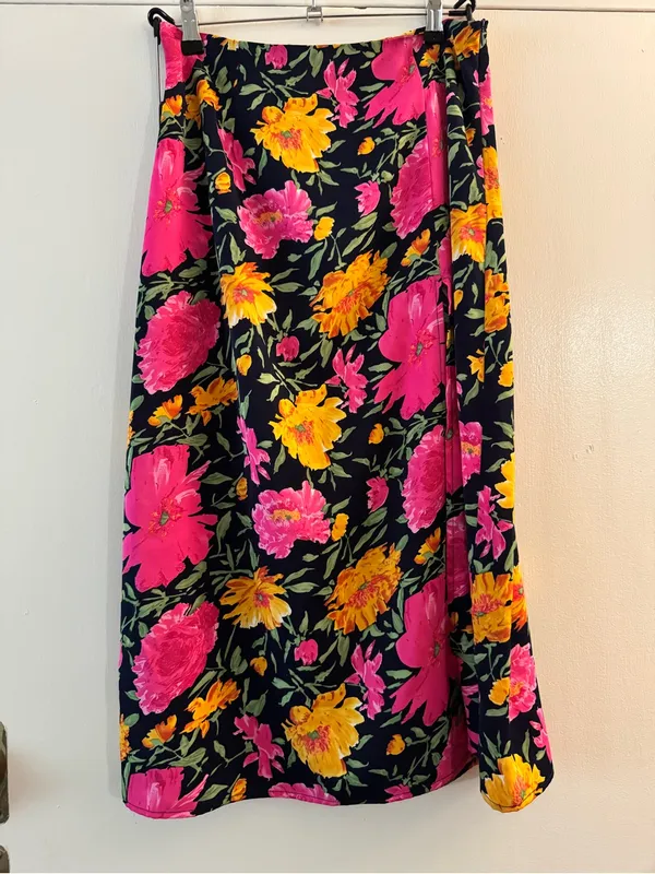 Lulus Playful Elegance Navy and Pink Floral Print High-Rise Midi Skirt Medium - Image 4