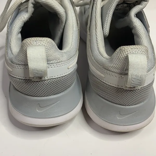 Nike Tessen Women’s Walking Casual Gray White Shoes Sneakers S-140 Size 7.5 - Image 4
