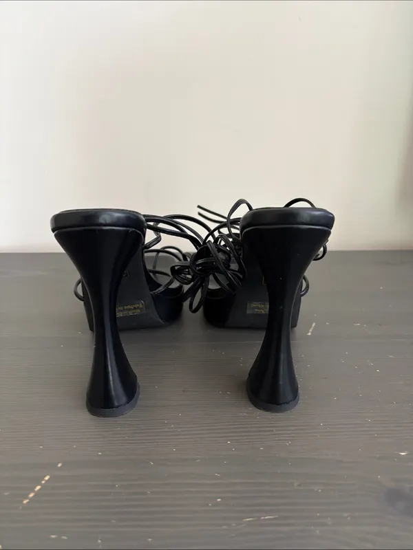Jeffrey Campbell Primadonna strappy lace-up Platform block heels black size 9 - Image 6