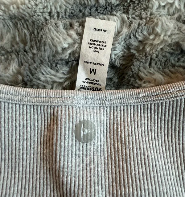 90 Degrees by Reflex Seamless Raya Crop Tank - Gray M - Image 4