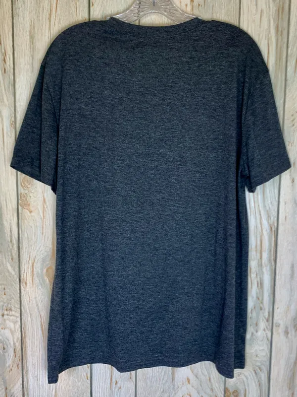 A Lot Can Happen in 3 Days Christian Easter Shirt Women Sz XL Jesus Gray Tee - Image 4