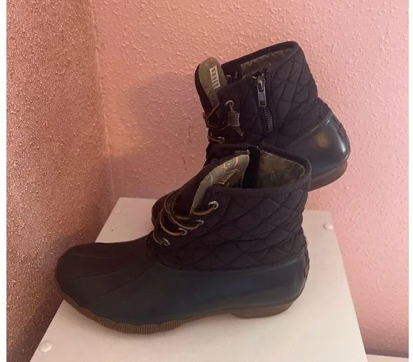 Sperry Women's 8.5 Saltwater Duck Boot Black - Image 7