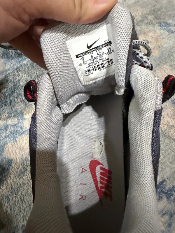 Men’s size 9 nike air max  - Image 2