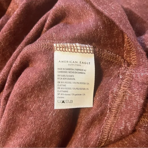 American Eagle Super Soft Maroon/ Burgundy Turtleneck Longsleeve Dress - Image 4