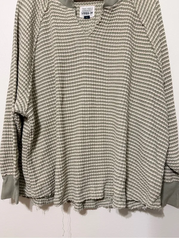 American Eagle AE Big Hug Notch Neck Waffle Sweatshirt Size Large Green - Image 5