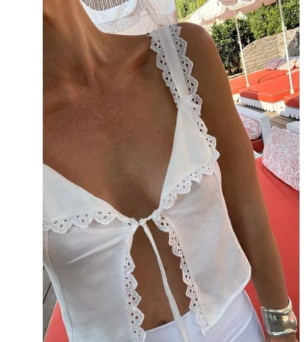 HOUSE OF CB Amber Lace Trim Top in White Size Small - Image 2