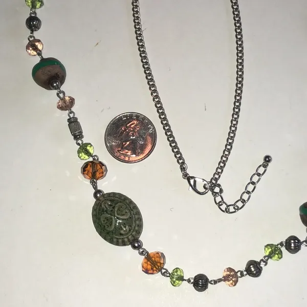 Beaded Green Ceramic and Orange Boho Chic Necklace - Image 3