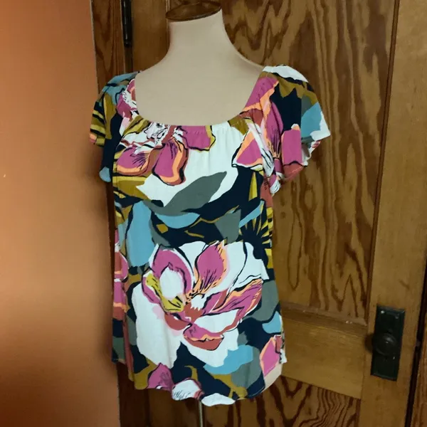 MB Bright Tropical Flowers Blouse Size M - Image 9