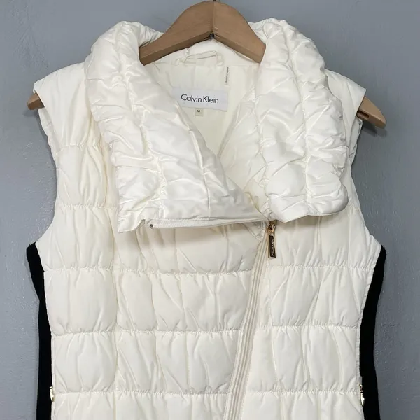 Calvin Klein Vest Size Medium Cream Black Quilted Puffer Performance Moto Preppy - Image 2