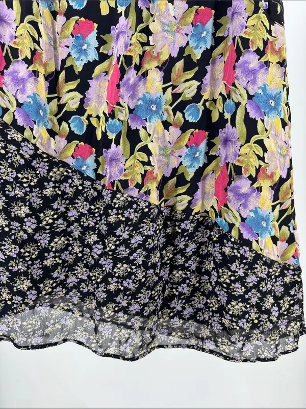 Requirements Black midi Skirt with Purple Pink Blue Floral Patchwork L romantic - Image 4