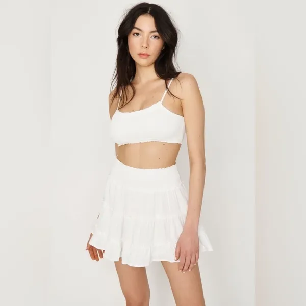 Garage White Smocked Tiered Ruffle Mini Skirt Size Medium Boho Coquette - Image 2