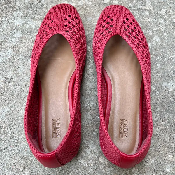 Nordstrom Rack Red Woven Flats - Image 8
