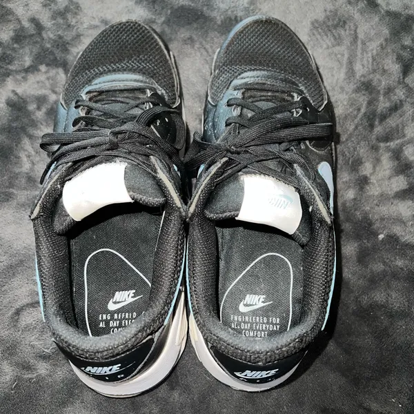 Nike Women's Air Max Excee Black Pastel Blue Low Top Sneaker Size 8.5 - Image 3