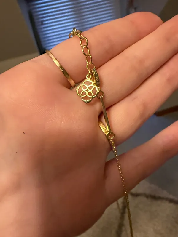 Sliver and gold Kendra Scott necklace - Image 5