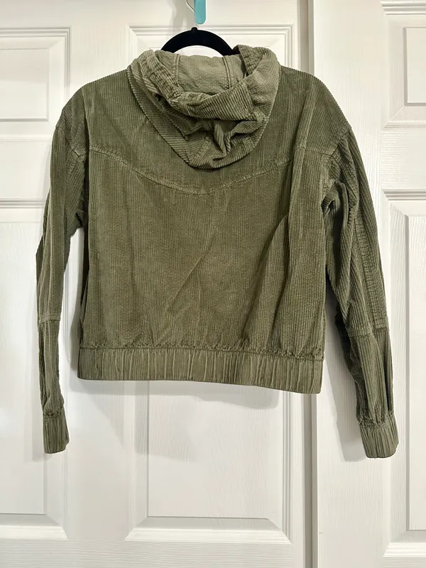 American Eagle Cropped Corduroy Jacket - Image 3