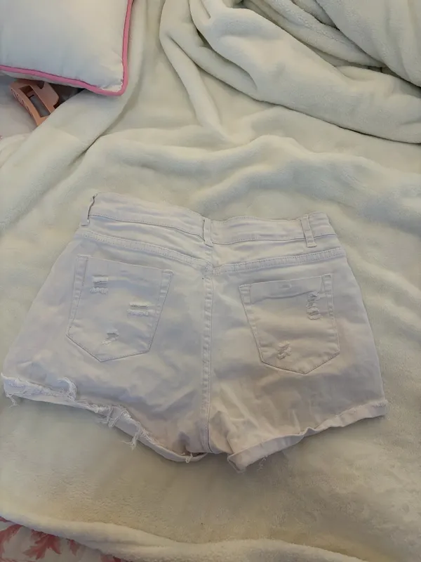 White jean shorts Size M - Image 2
