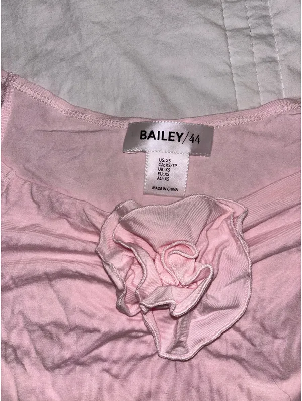 Bailey 44 Top - Image 2